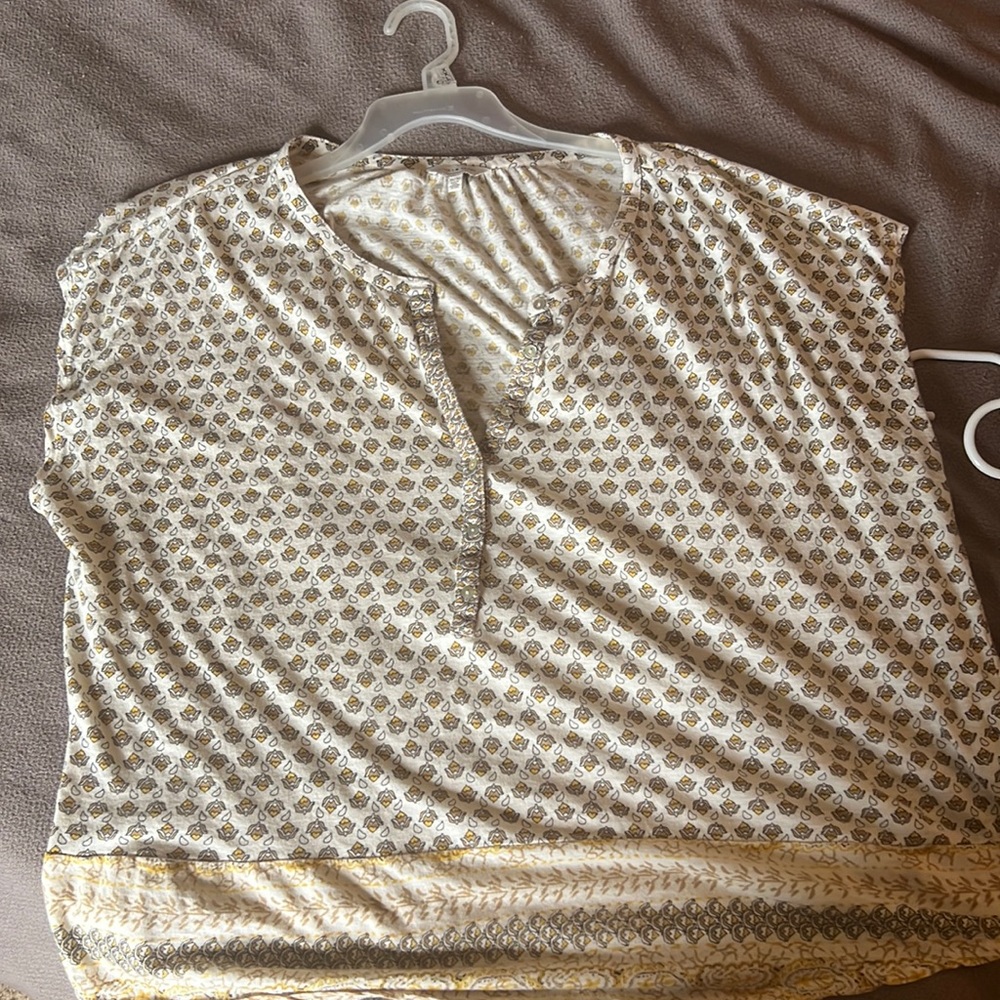 Lucky Brand cap sleeve tee